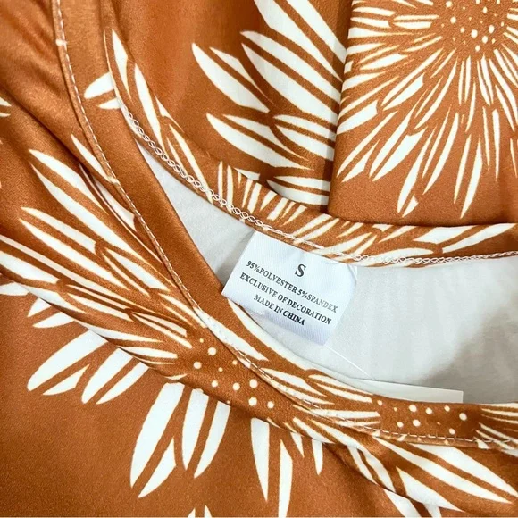 Girl Boutique Floral Dress - Picture 2 of 2